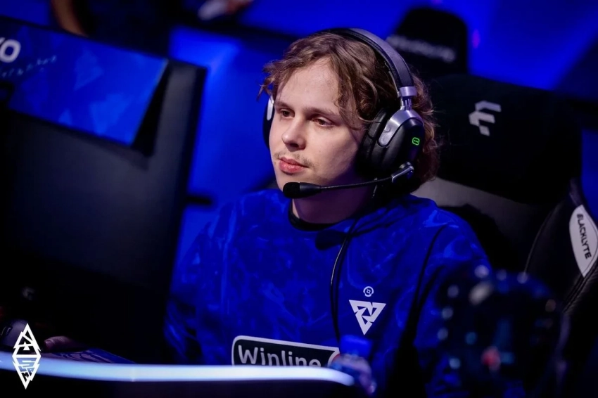 Dyrachyo резко раскритиковал Ame после гранд-финала TI14 по Dota 2